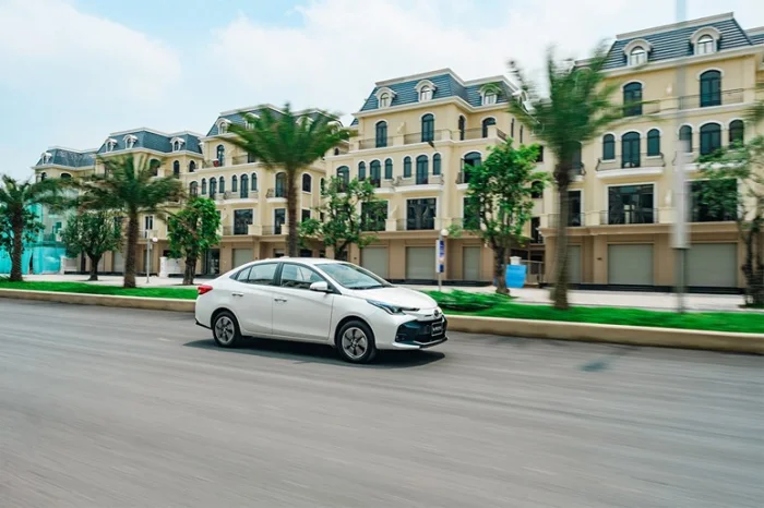 Toyota Vios 2024 cho khả năng vận hành êm ái, tiết kiệm